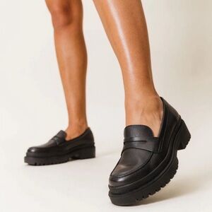 Portland Leather Goods Patina Shadow Black Zoe Chunky Loafer Sz 10.5 NIB